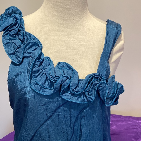 NWOT-Pretty angel party/prom/wedding dress - Picture 2 of 7